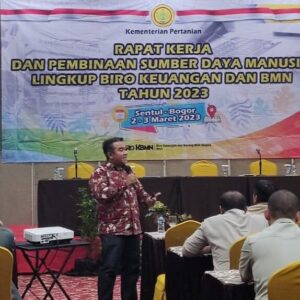 Pembinaan Sumber Daya Manusia